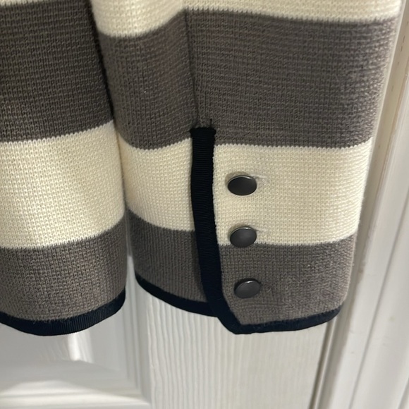 Loft Women's NWOT Grey, black and white structured sweater blazer, Size S - Picture 6 of 9